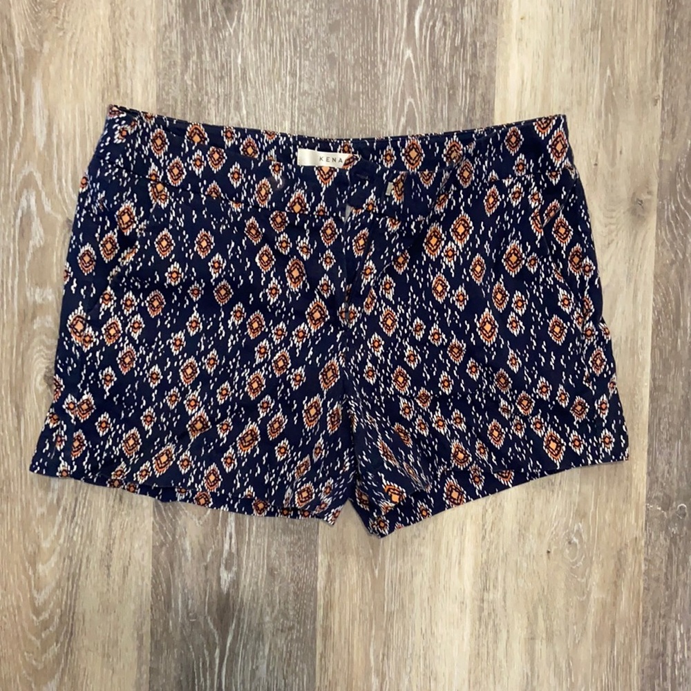 Kenar women’s size 6 print shorts